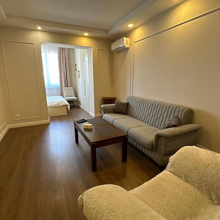 Luxury Apartment Next To Rio Mall Jerevan Buitenkant foto